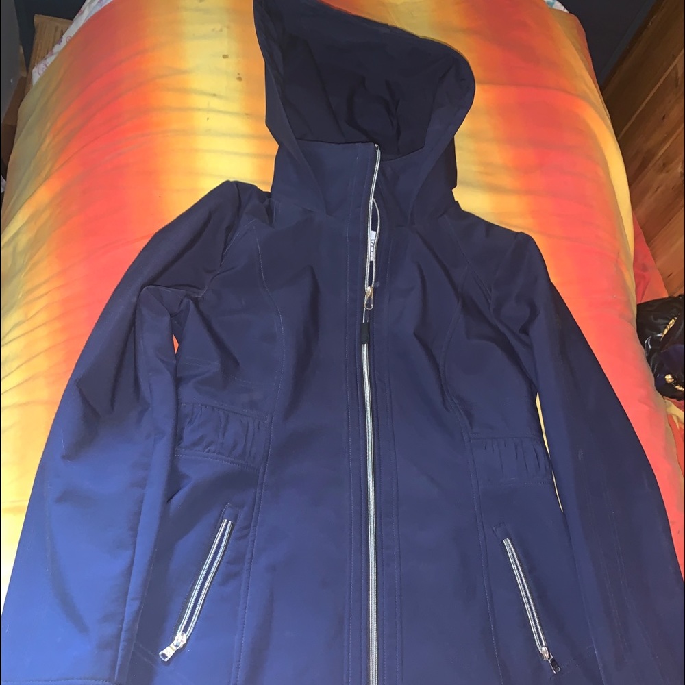 Jessica brand med ¾ length spring jacket
